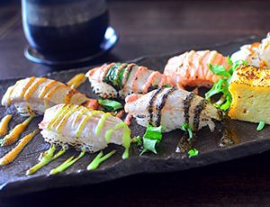 delicious_sushi-wallpaper-1280x800m